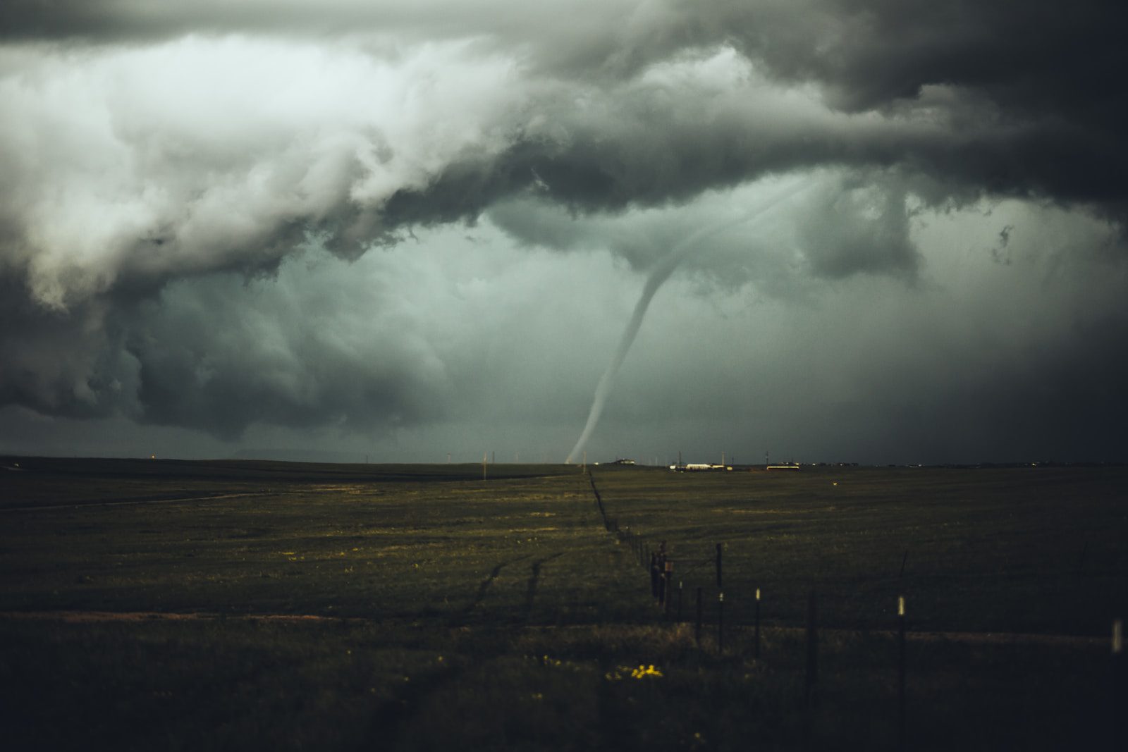 How to Love Your Neighbor During a Natural Disaster